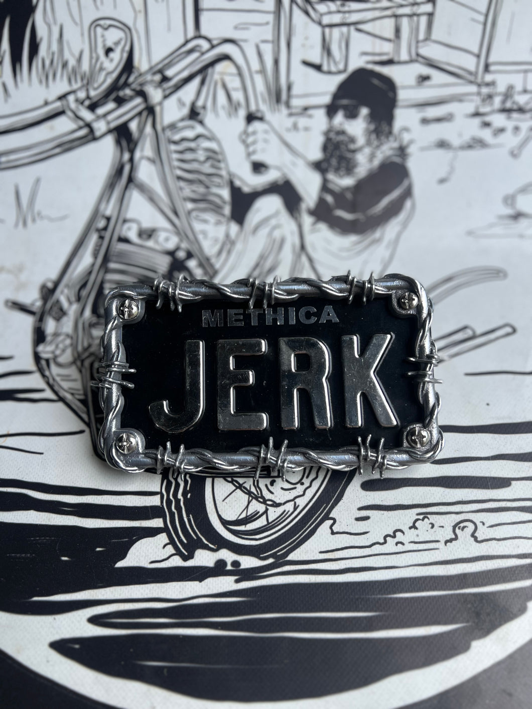 Barbed Plate Surround